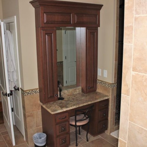 Southeastern Interiors - Cabinets & Countertops